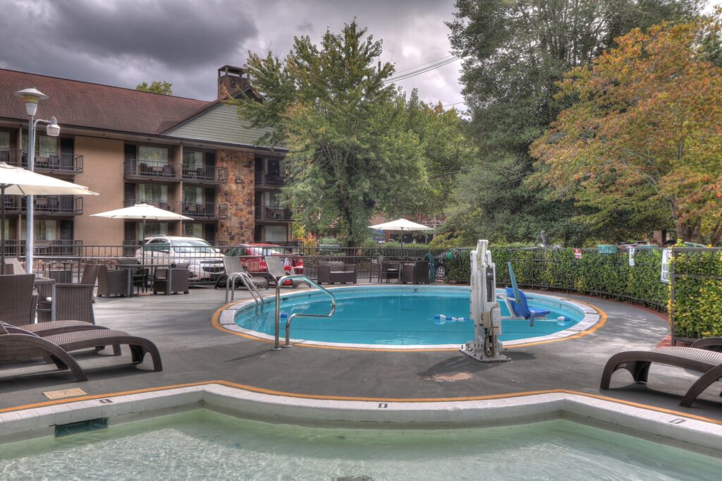 Outdoor seasonal saltwater pool at River Edge Inn Gatlinburg