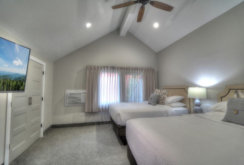Second bedroom in the Family Suite at River Edge Inn