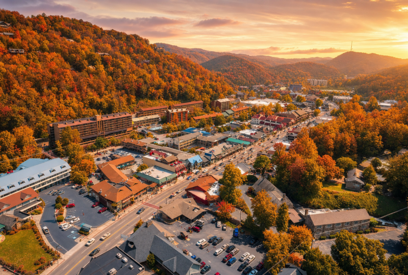gatlinburg-downtown-autumn-remix